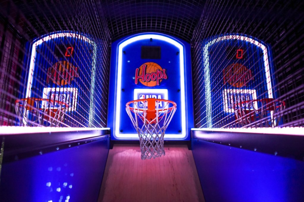 basketball at barcade