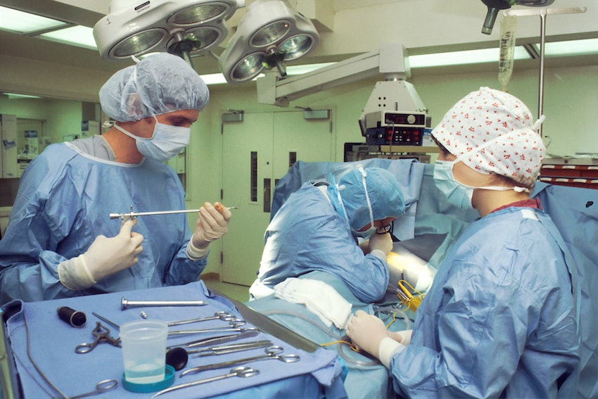 nurses wearing masks